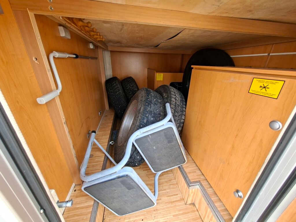 Hymer Van T 522 2006 Harmaa