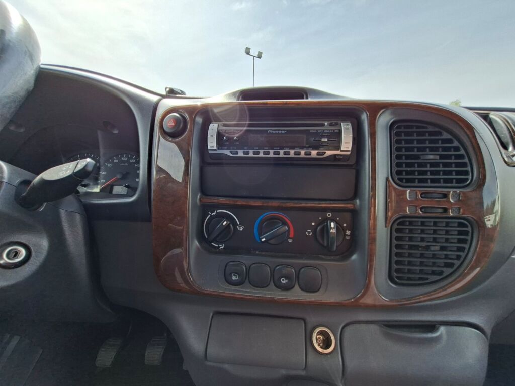 Hymer Van T 522 2006 Harmaa