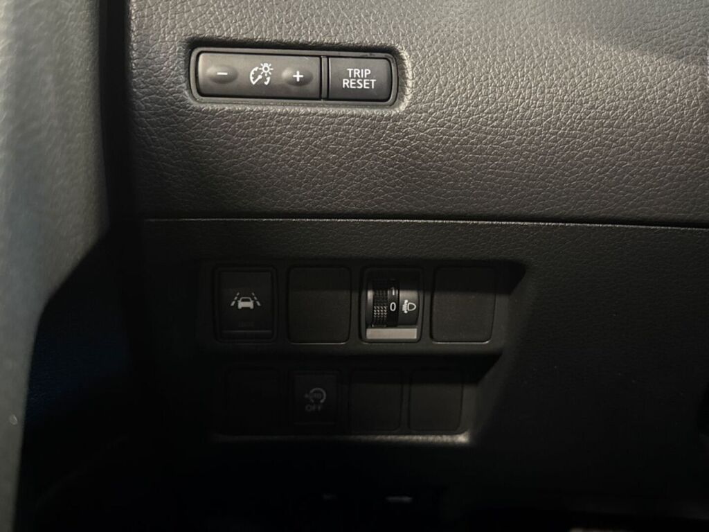 Nissan Qashqai 2018 Sininen