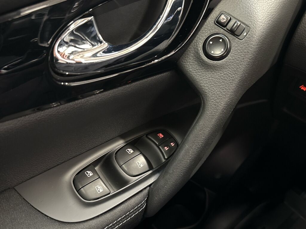 Nissan Qashqai 2018 Harmaa