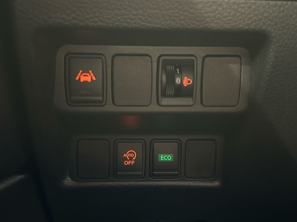 Nissan Qashqai 2018 Harmaa