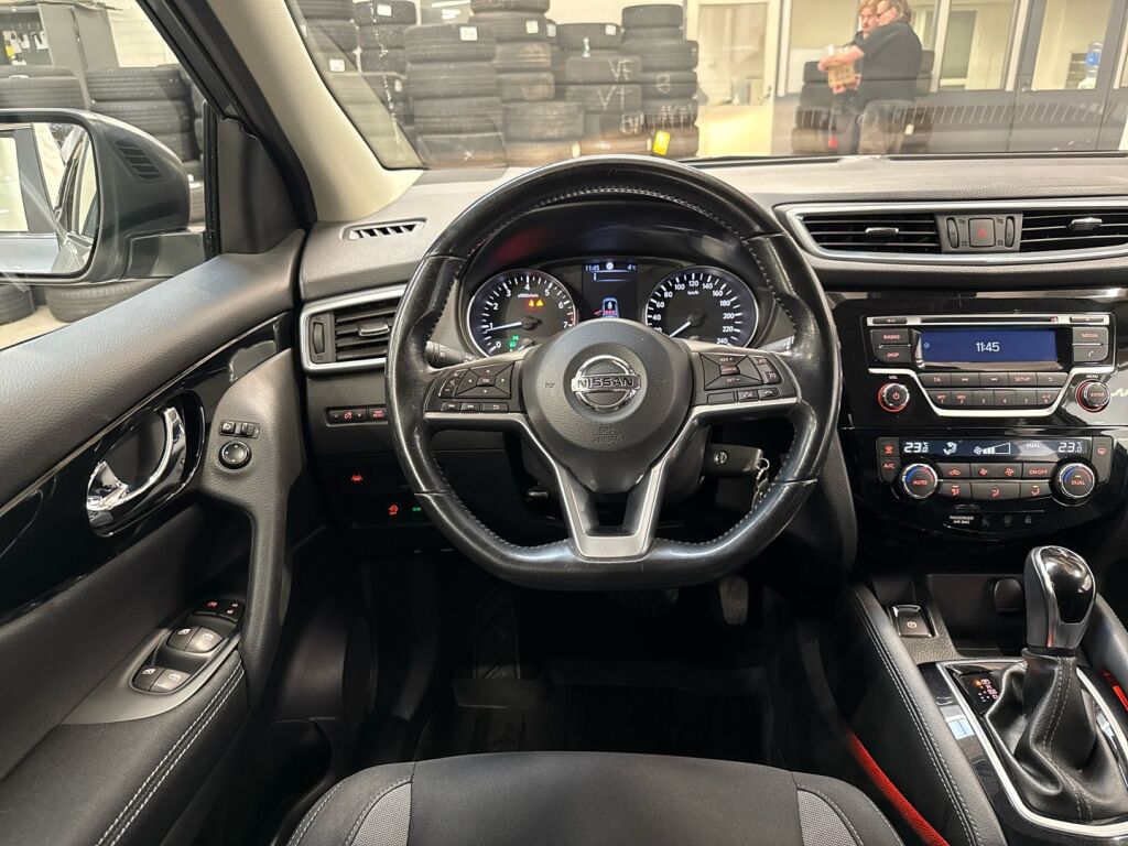 Nissan Qashqai 2018 Harmaa