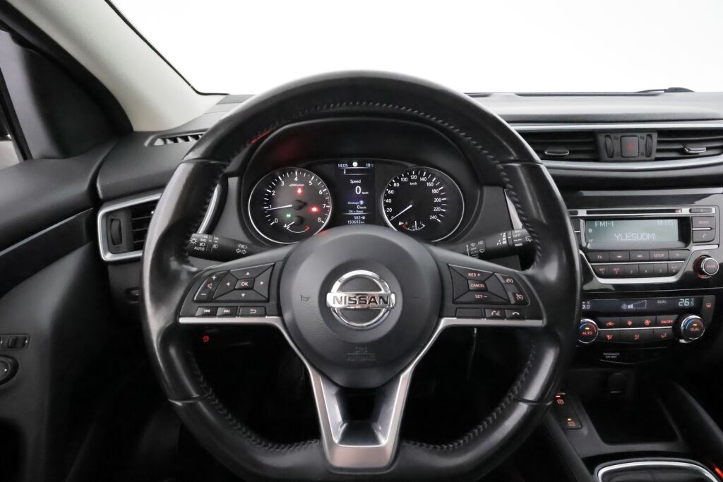 Nissan Qashqai 2018 Ruskea (beige)