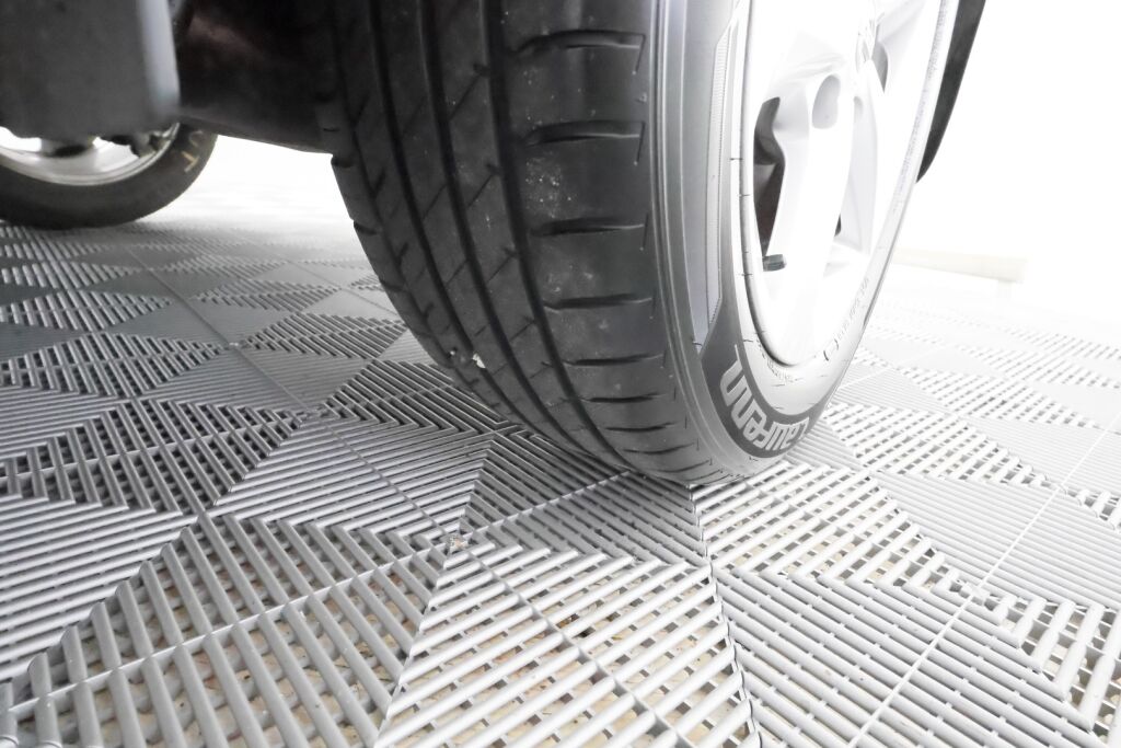 Nissan Qashqai 2018 Ruskea (beige)