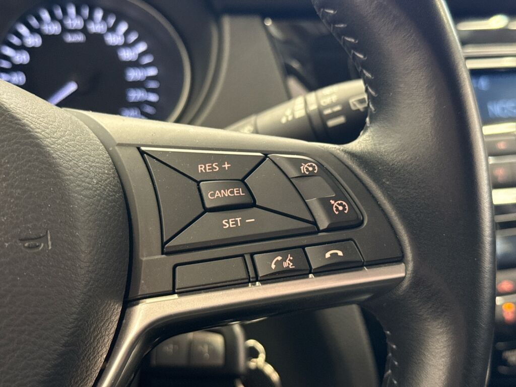 Nissan Qashqai 2018 Valkoinen