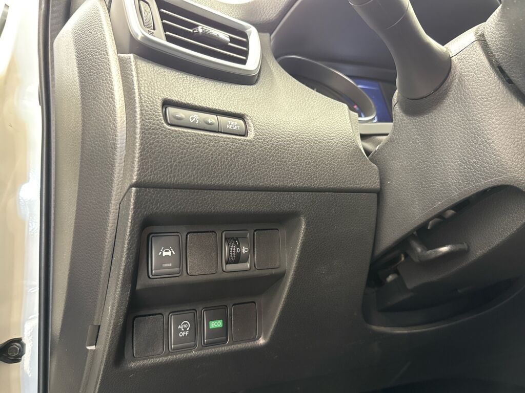 Nissan Qashqai 2018 Valkoinen