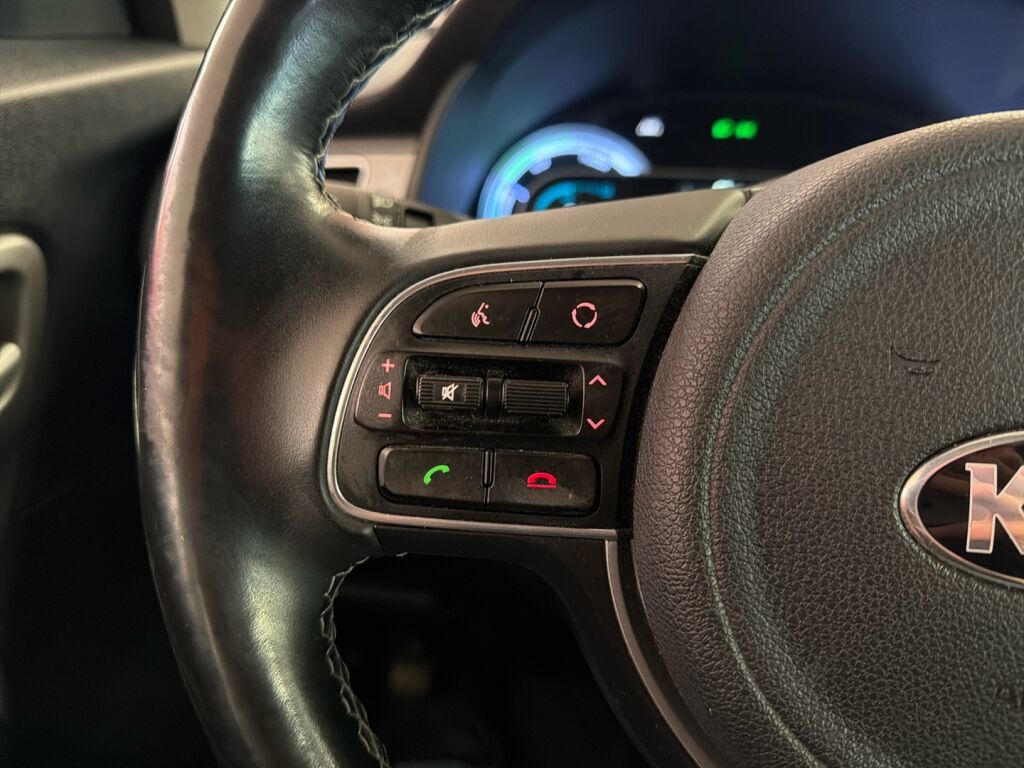 Kia Niro 2018 Sininen