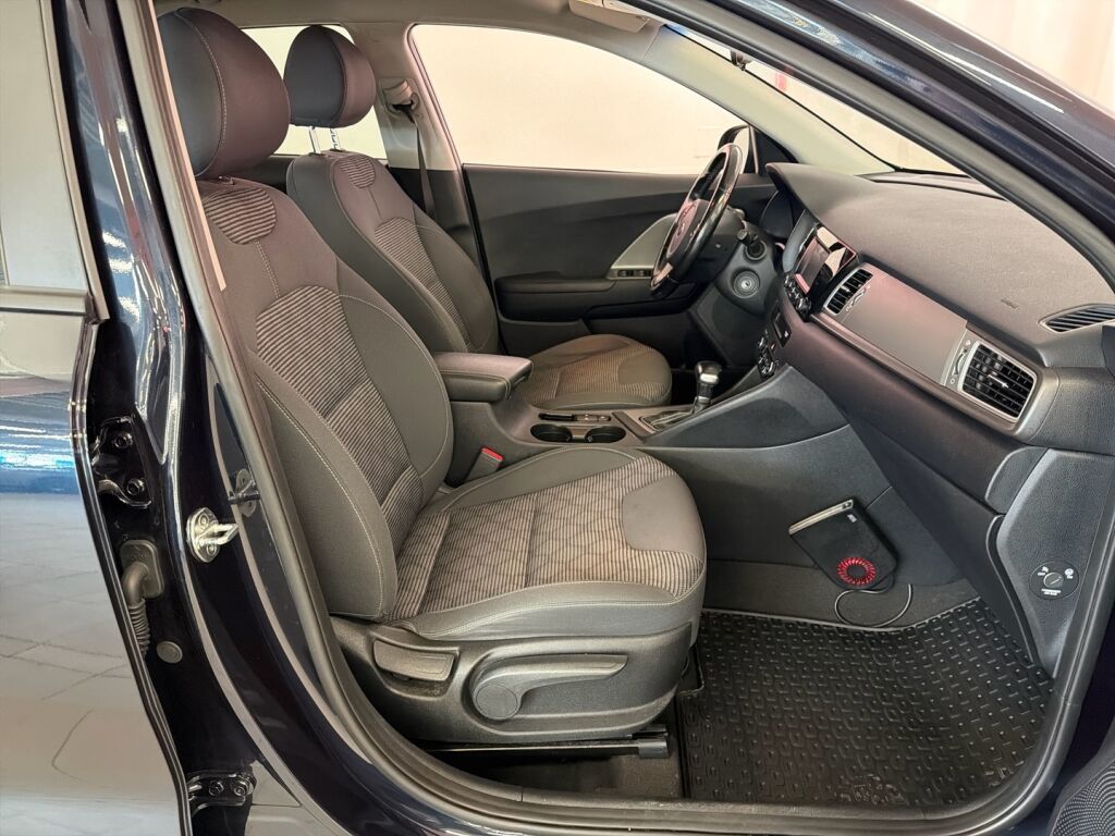 Kia Niro 2018 Sininen