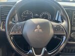 Mitsubishi Outlander 2018 Punainen
