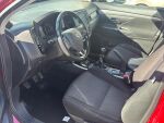 Mitsubishi Outlander 2018 Punainen