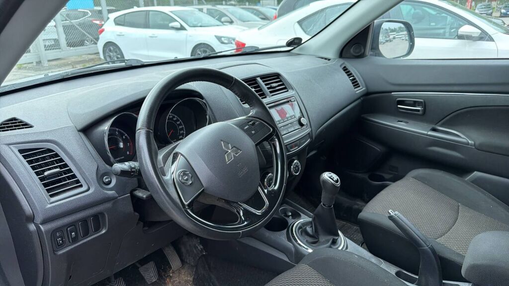 Mitsubishi ASX 2017 Harmaa