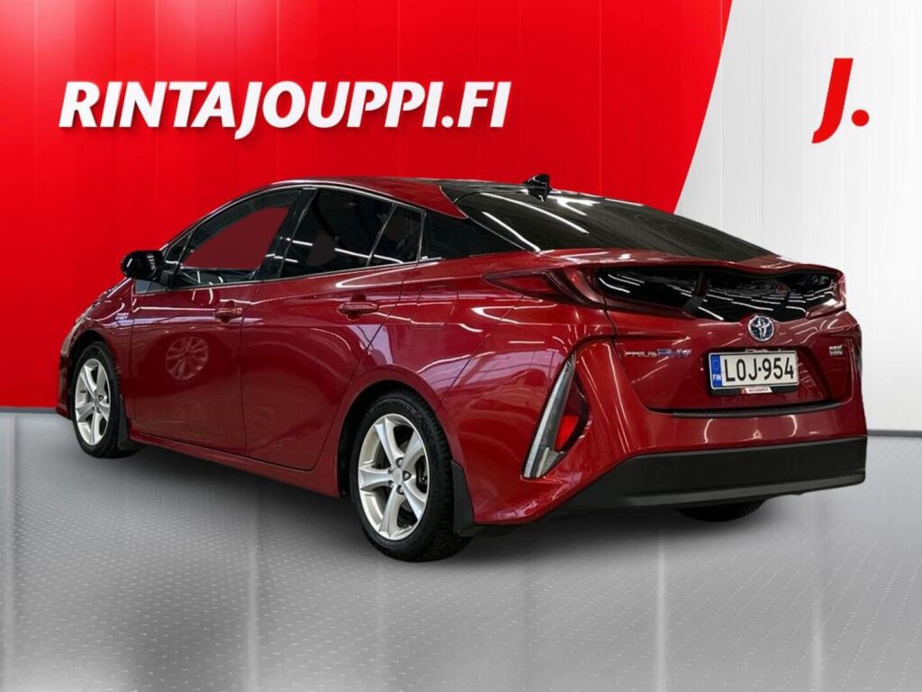 Toyota Prius Plug-in 2017 Punainen
