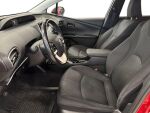 Toyota Prius Plug-in 2017 Punainen