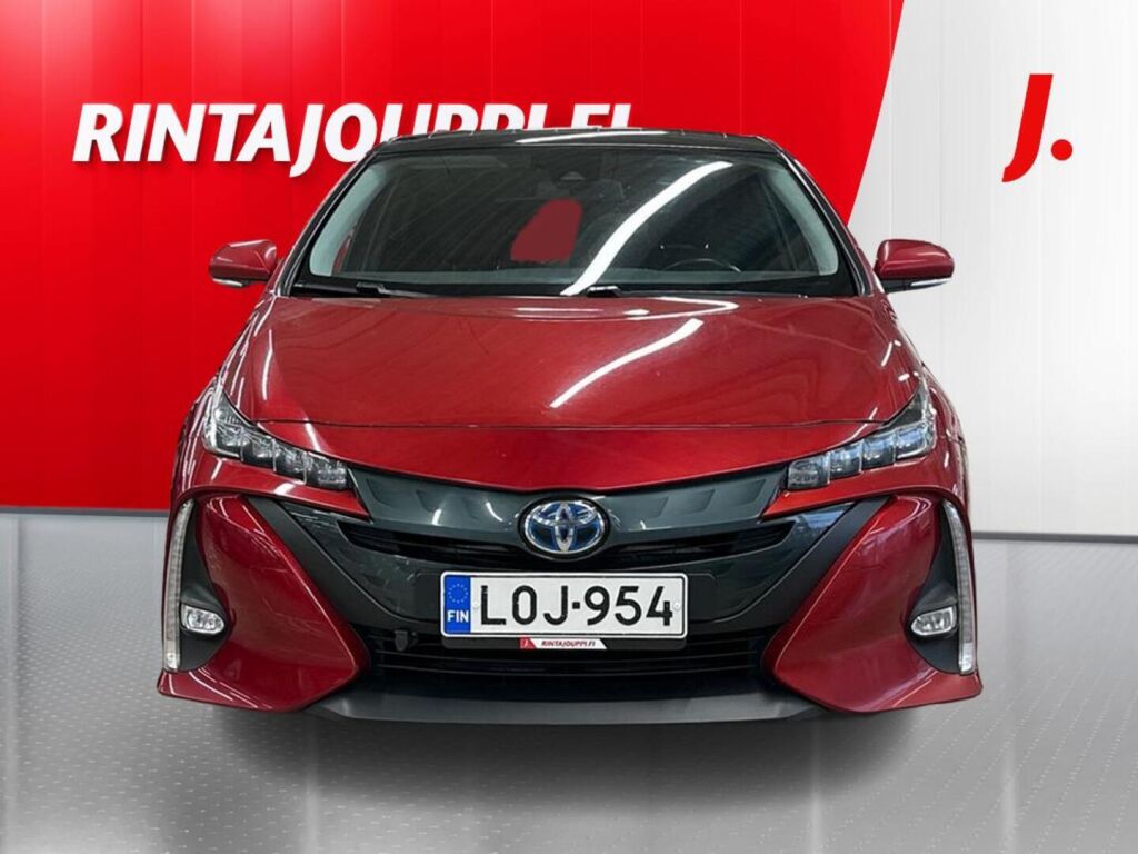 Toyota Prius Plug-in 2017 Punainen