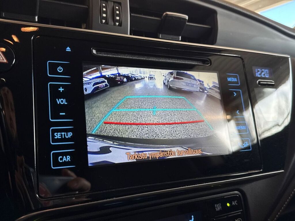 Toyota Auris 2018 Harmaa