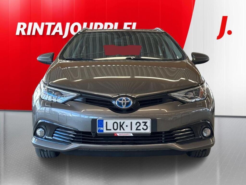 Toyota Auris 2018 Harmaa