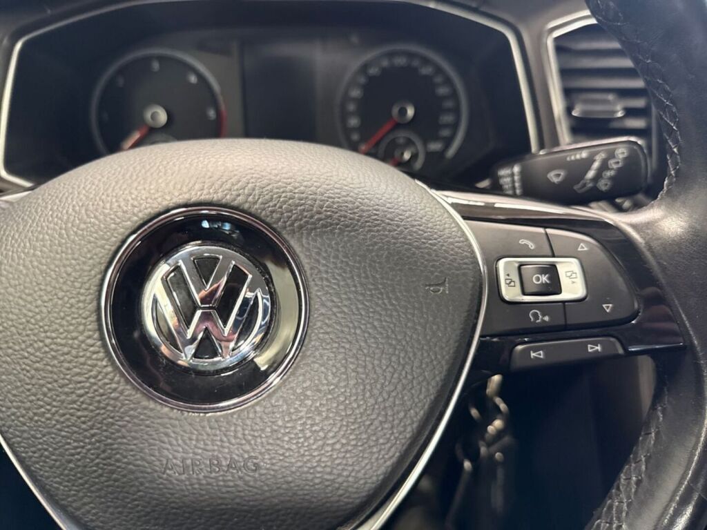 Volkswagen T-Roc 2018 Valkoinen