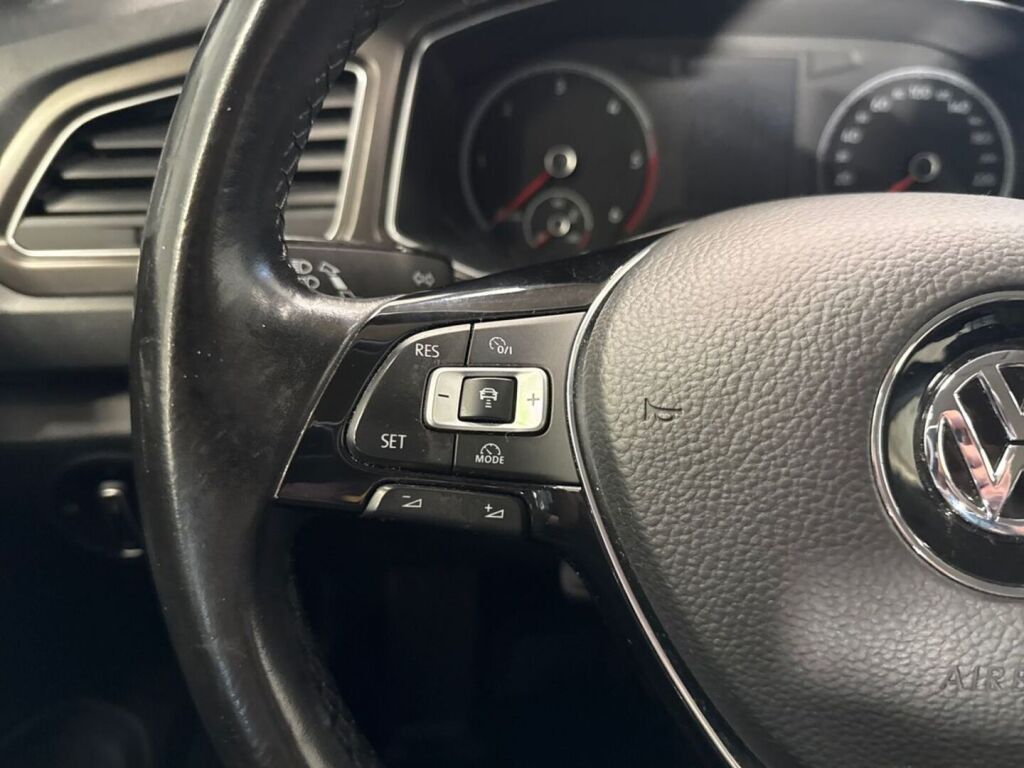 Volkswagen T-Roc 2018 Valkoinen