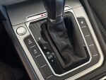 Volkswagen Passat 2018 Sininen