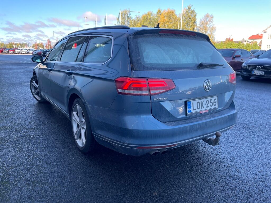 Volkswagen Passat 2018 Sininen