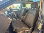 Volkswagen Passat 2018 Sininen