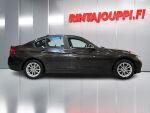 BMW 320 2018 Ruskea (beige)