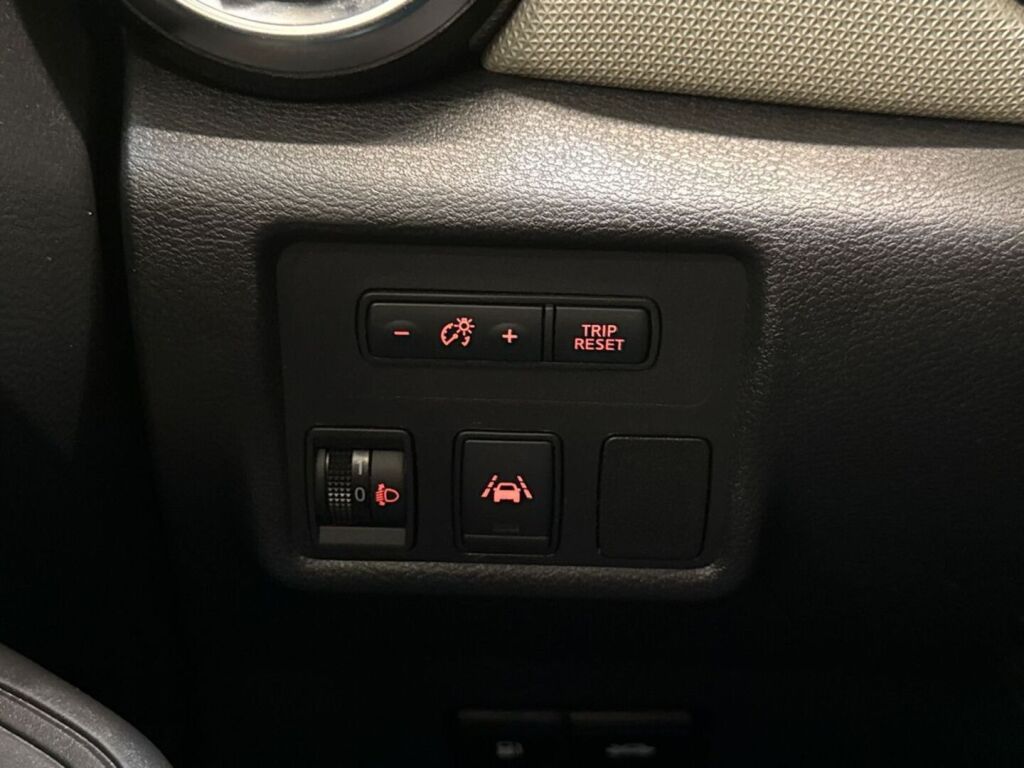 Nissan Micra 2018 Valkoinen
