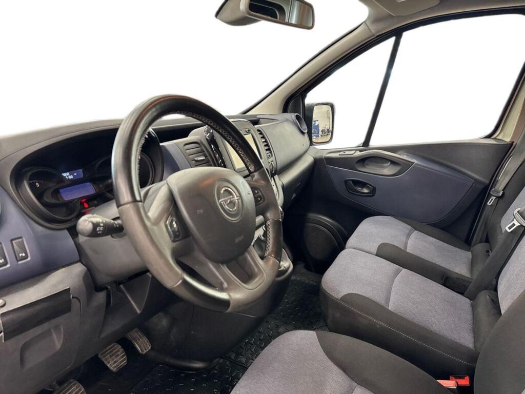 Opel Vivaro 2018 Ruskea (beige)