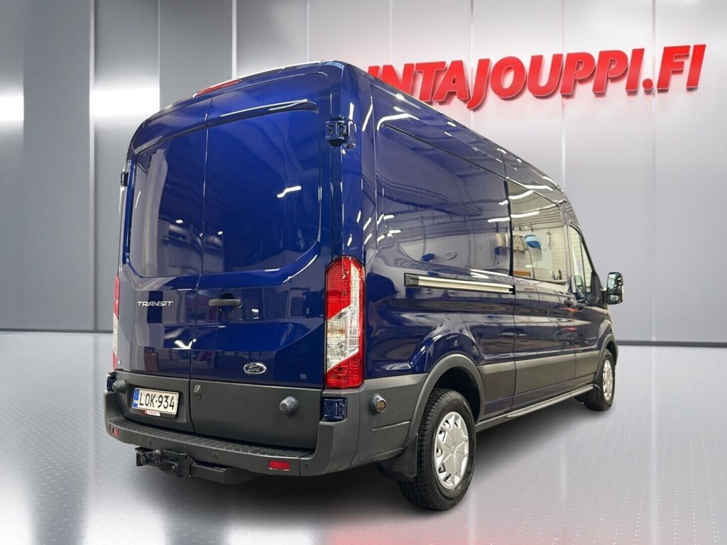 Ford Transit 2018 Sininen