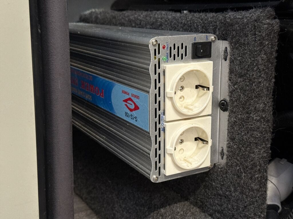 Ford Transit 2018 Sininen