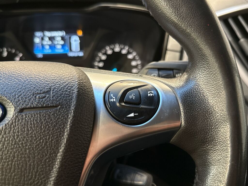 Ford Transit 2018 Sininen