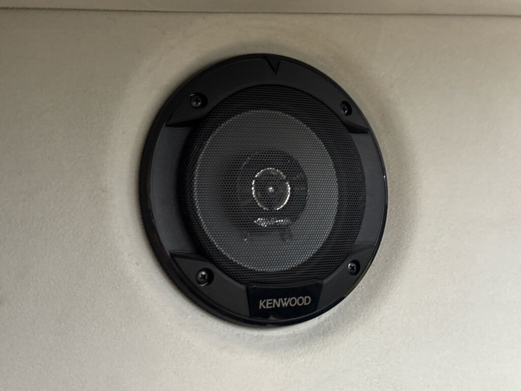 Ford Transit 2018 Sininen