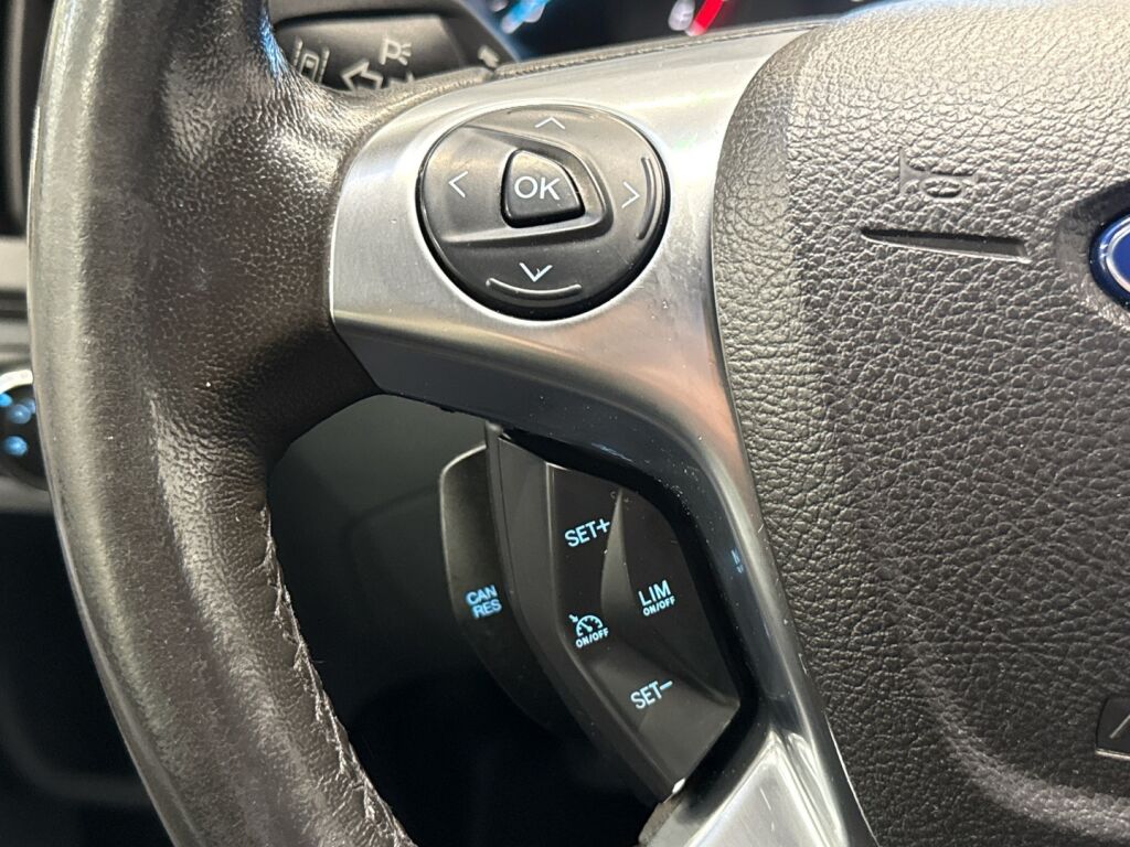 Ford Transit 2018 Sininen