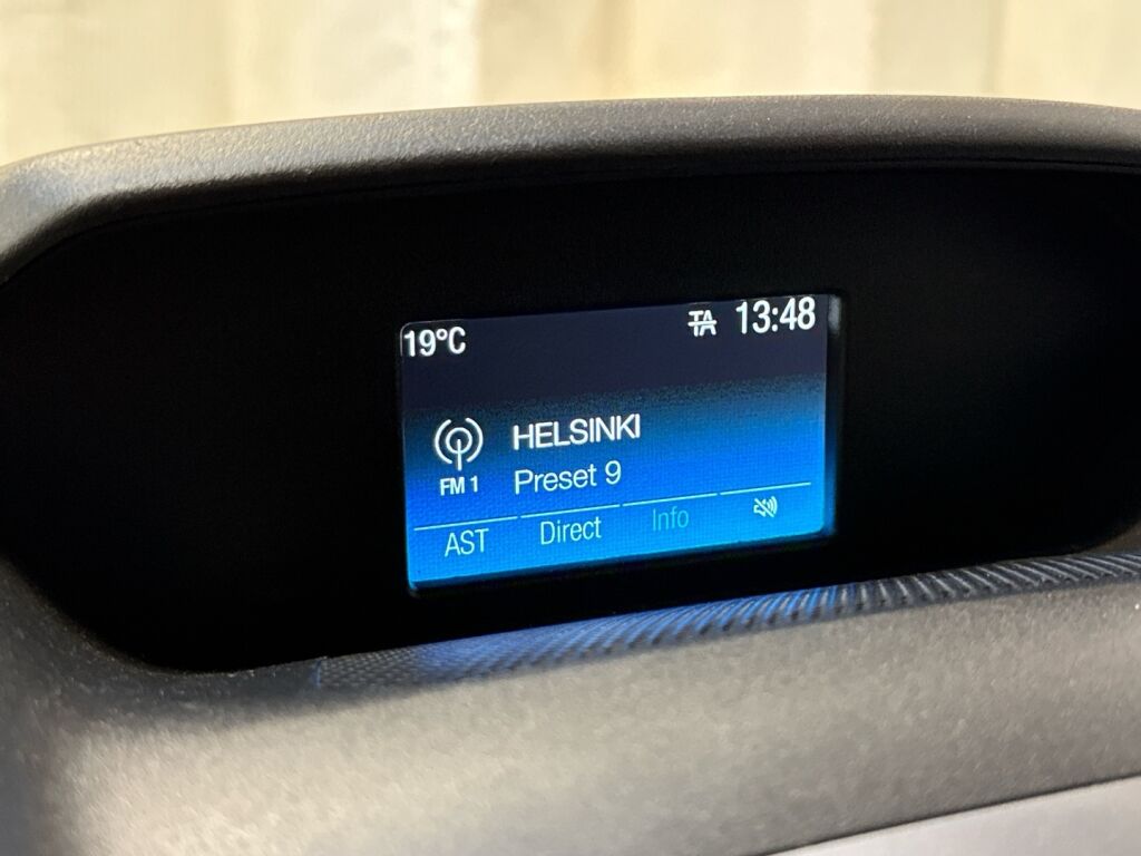 Ford Transit 2018 Sininen