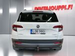 Skoda Karoq 2018 Valkoinen