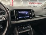 Skoda Karoq 2018 Valkoinen