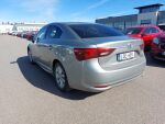 Toyota Avensis 2018 Harmaa