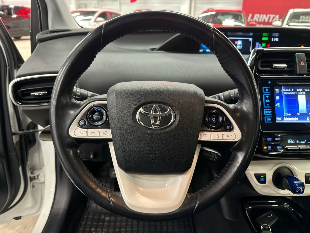 Toyota Prius 2018 Valkoinen