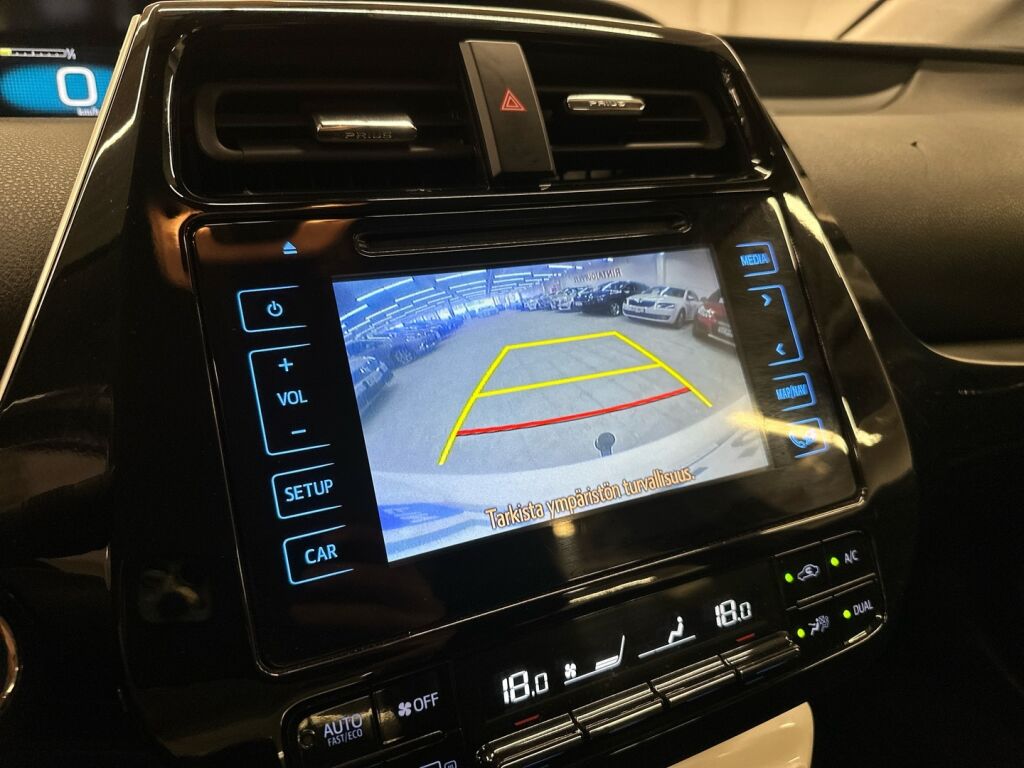 Toyota Prius 2018 Valkoinen