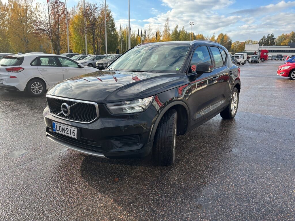 Volvo XC40 2018, kuva 4/8
