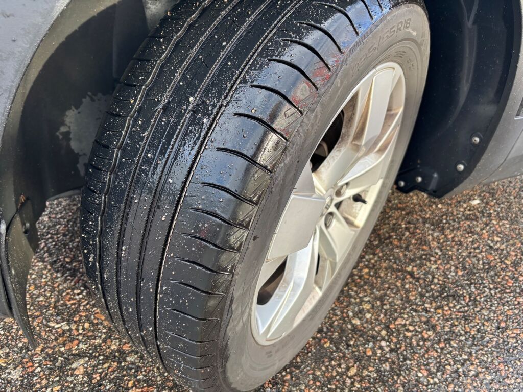 Volvo XC40 2018, kuva 6/8