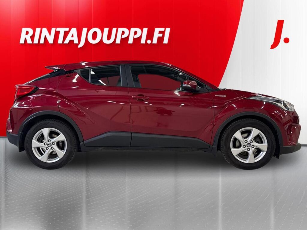 Toyota C-HR 2018 Punainen