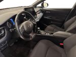 Toyota C-HR 2018 Punainen