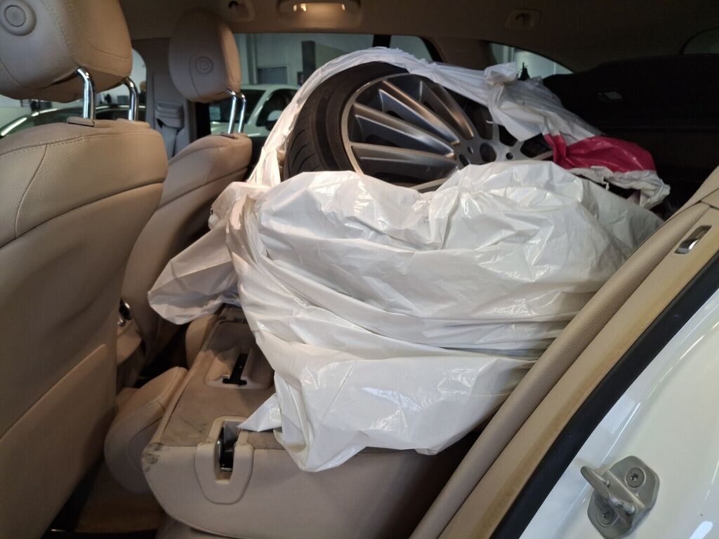 Mercedes-Benz C 2015 Valkoinen