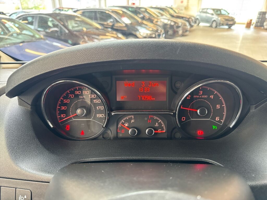 Weinsberg R48 2018 Valkoinen