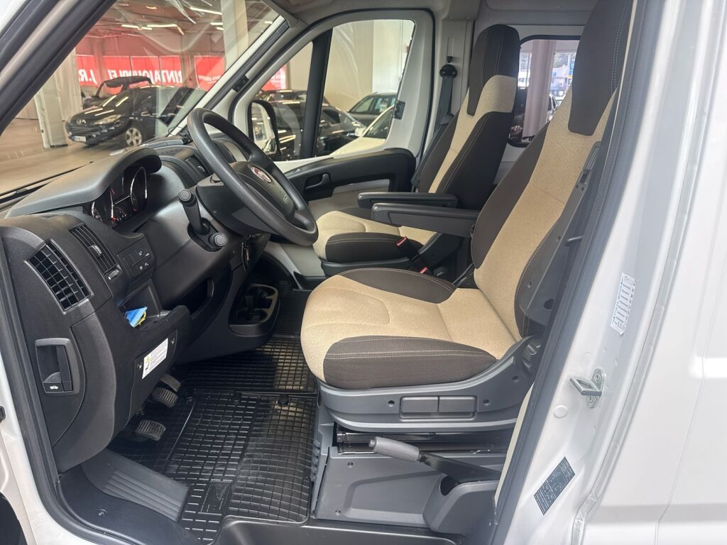 Weinsberg R48 2018 Valkoinen