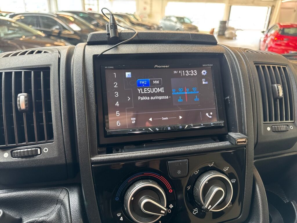 Weinsberg R48 2018 Valkoinen