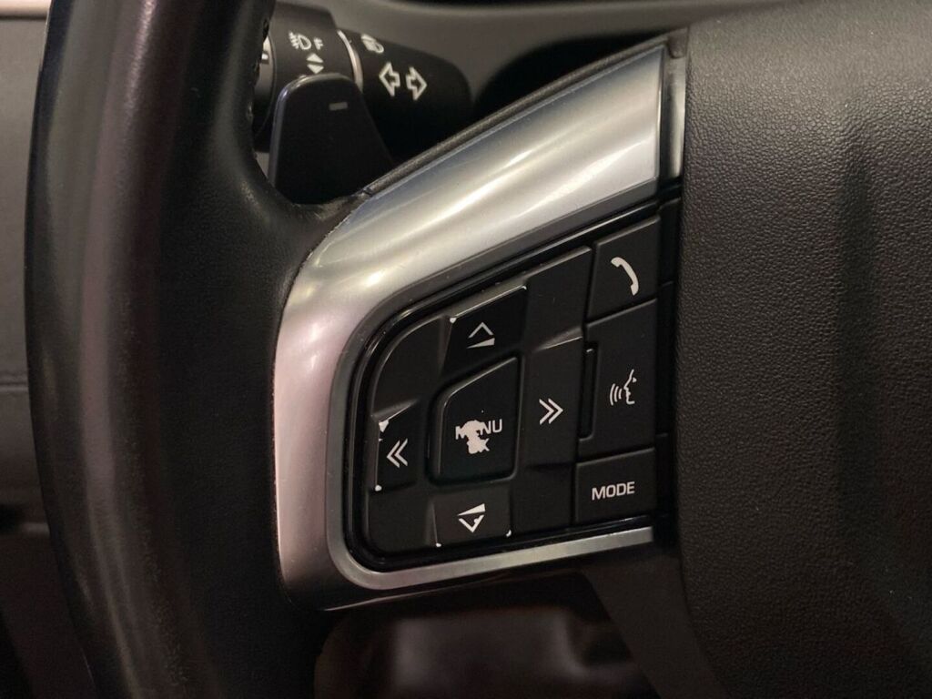 Land Rover Discovery Sport 2018 Musta