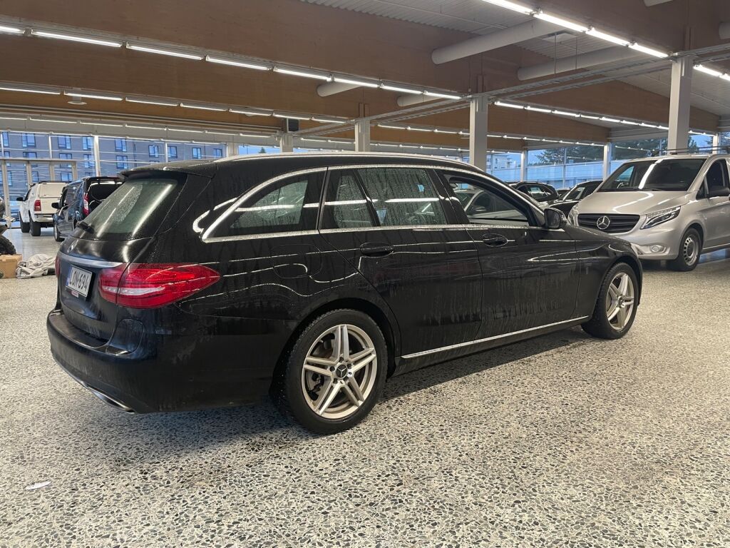 Mercedes-Benz C 2018 Musta