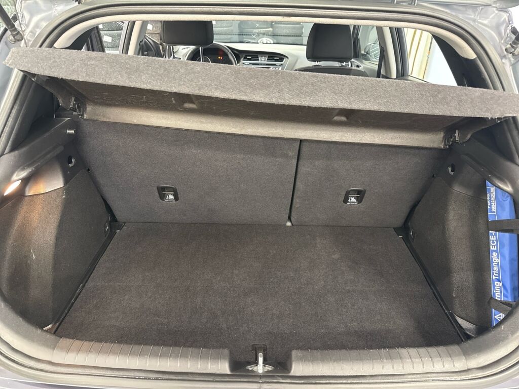Hyundai i20 5d 2018 Harmaa